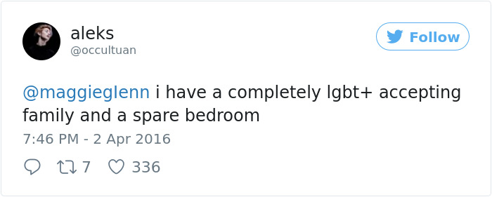 Aunt Makes Homophobic Comment To Her Niece, Regrets It Immediately Aunt Makes Homophobic Comment To Her Niece, Regrets It Immediately