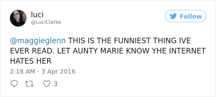 Aunt Makes Homophobic Comment To Her Niece, Regrets It Immediately Aunt Makes Homophobic Comment To Her Niece, Regrets It Immediately