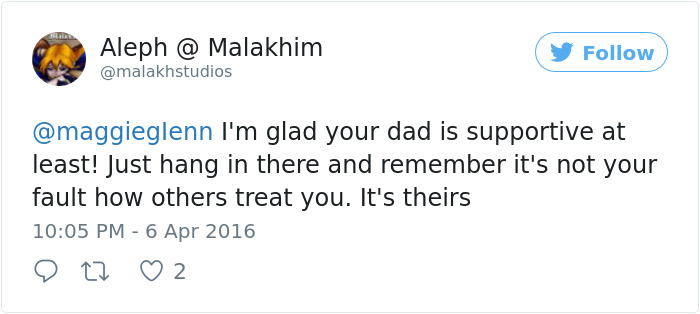 Aunt Makes Homophobic Comment To Her Niece, Regrets It Immediately Aunt Makes Homophobic Comment To Her Niece, Regrets It Immediately