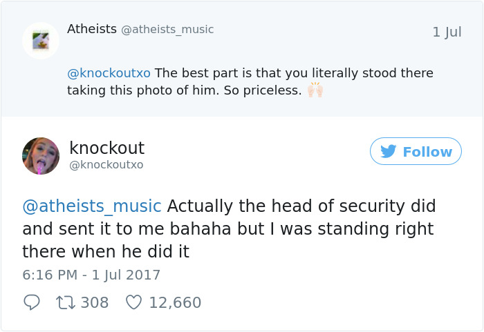 Guy Left In Tears After Trying To Grope Woman, But Not Everyone Agrees She Has Right To Fight Back Like That Guy Left In Tears After Trying To Grope Woman, But Not Everyone Agrees She Has Right To Fight Back Like That