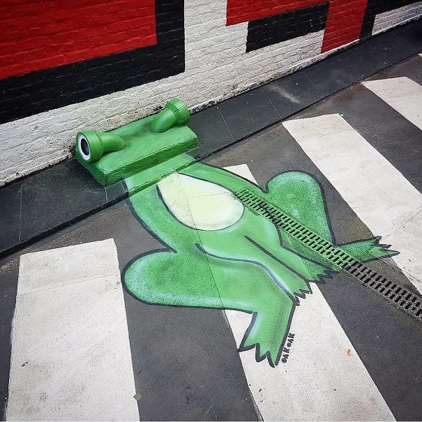 The Green Frog In Brussels
