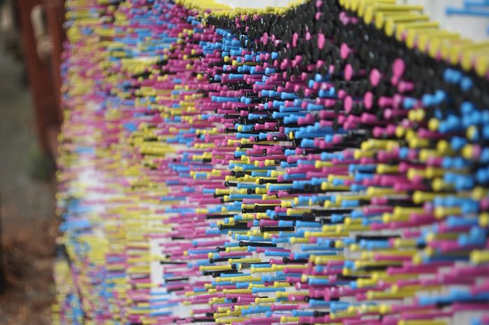 I've Spent Over 1 Year Hammering 1000s Of Nails Into A Giant Portrait Of David Hockney I've Spent Over 1 Year Hammering 1000s Of Nails Into A Giant Portrait Of David Hockney