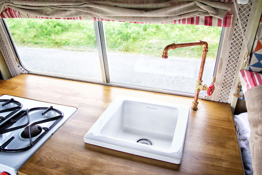 How We Transformed This Camper Van In 6 Weeks With Only £1000 How We Transformed This Camper Van In 6 Weeks With Only £1000