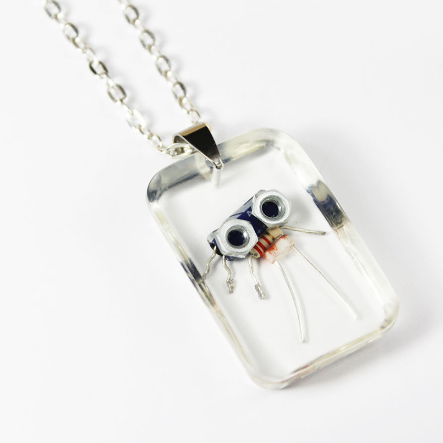 I Turned Electronic Waste Into Tiny And Biggie Robots (part 3)