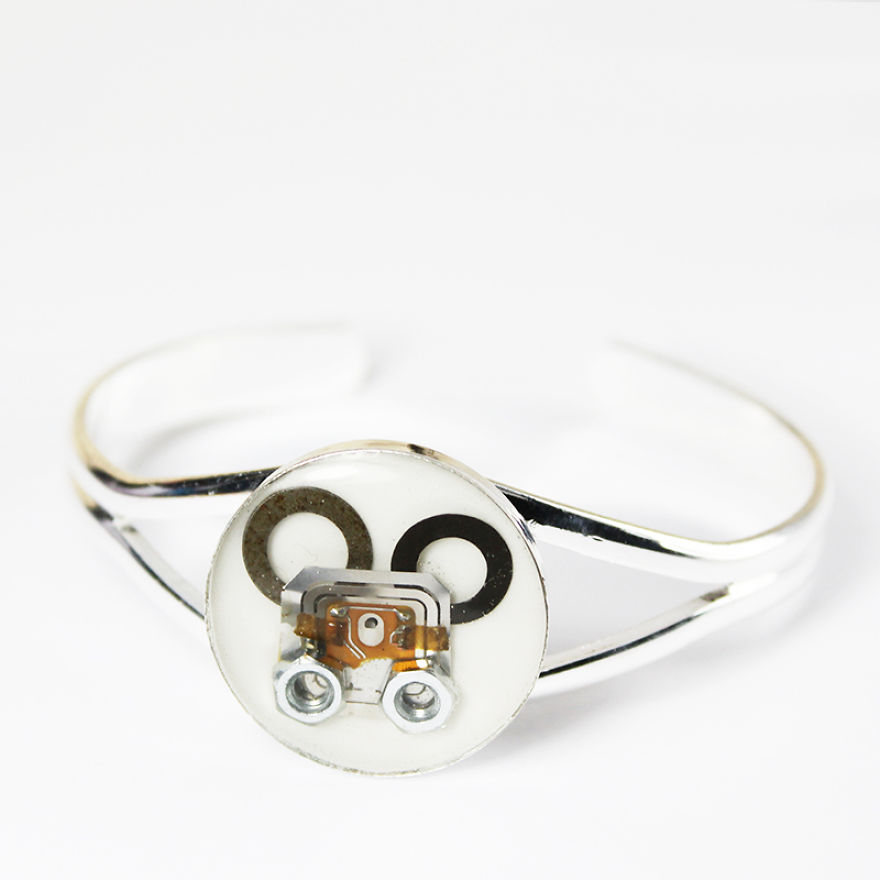 I Turned Electronic Waste Into Tiny And Biggie Robots (part 3)