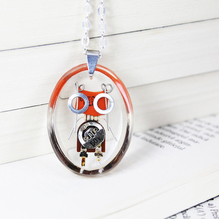 I Turned Electronic Waste Into Tiny And Biggie Robots (part 3)