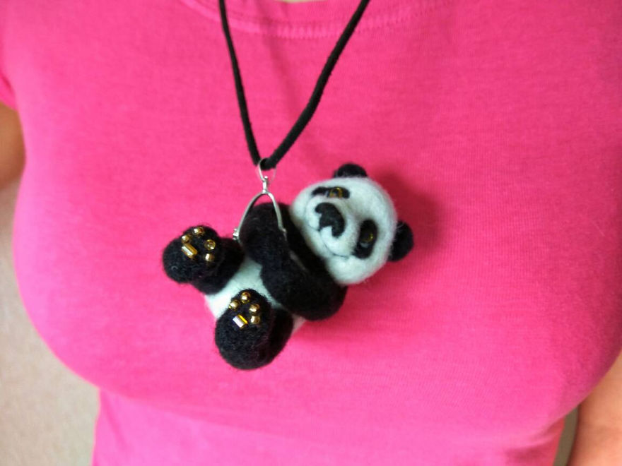 I Make Needle Felted Sculptures From Sheep Wool!