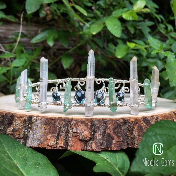 I Make Crowns For Your Fantastical Outfits