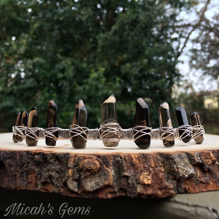 I Make Crowns For Your Fantastical Outfits