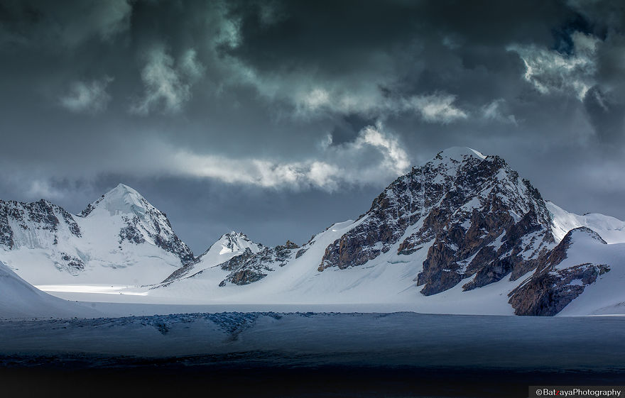 I Traveled To Mongolian Altai Mountains