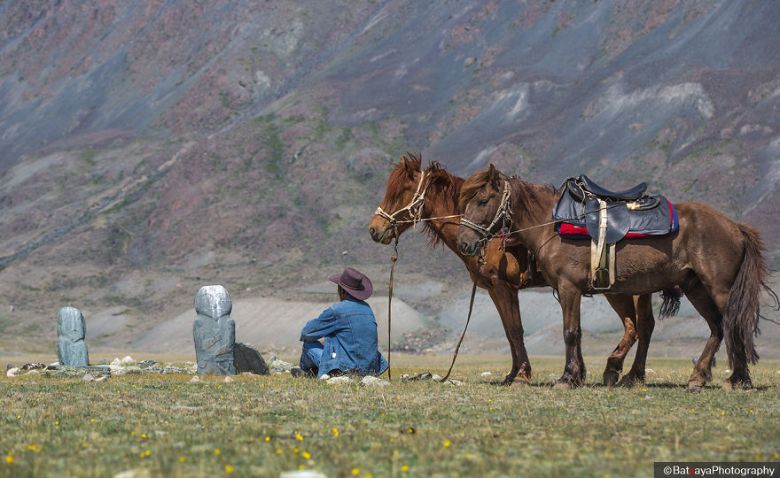 I Traveled To Mongolian Altai Mountains I Traveled To Mongolian Altai Mountains