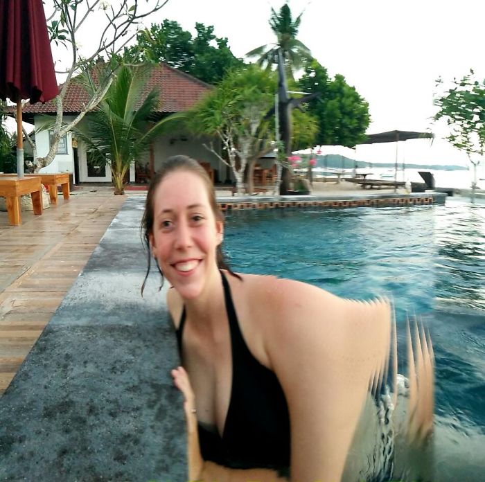 When My Usually Sexy Girlfriend Looks Like A Beached Whale. Panoramwhale!