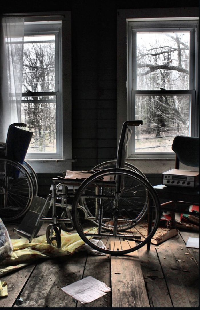 Inside An Abandoned Untouched Nursing Home