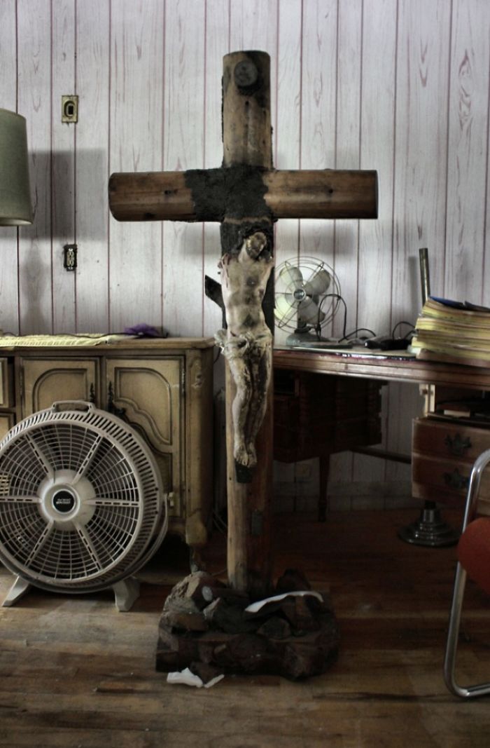 Inside An Abandoned Untouched Nursing Home