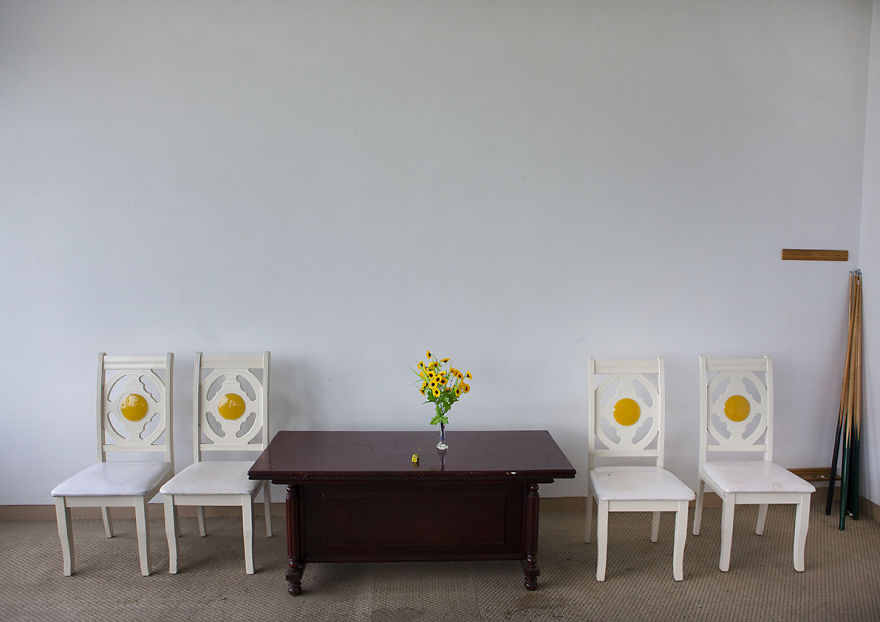 A Nice And Relaxing Room In A Highway