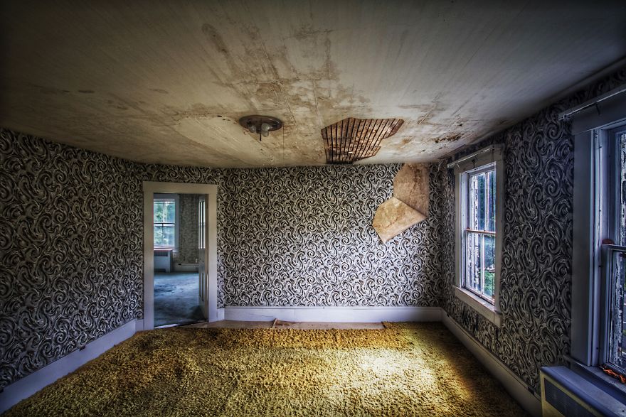 Inside Templeton's Historic Octagon House