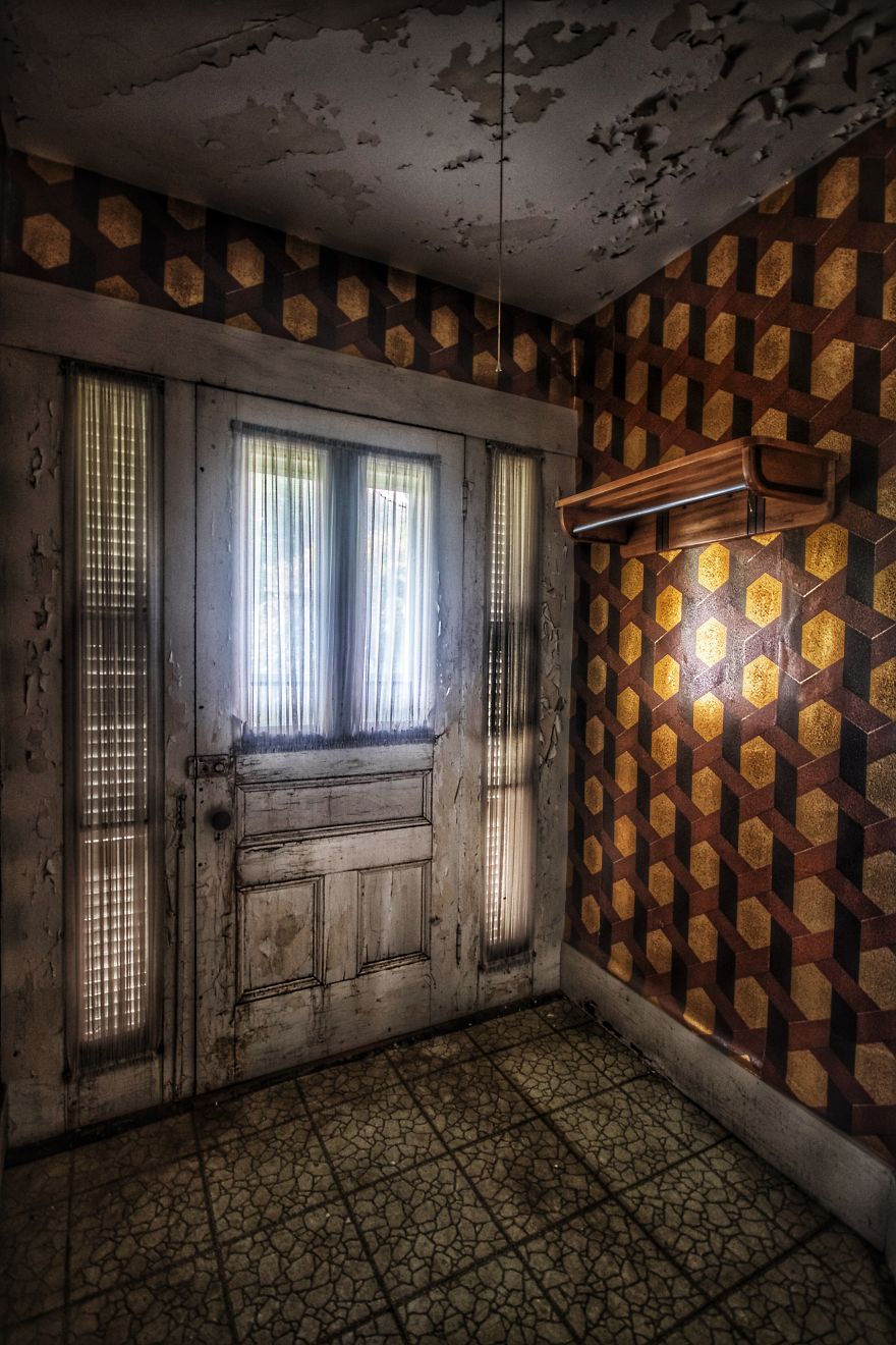 Inside Templeton's Historic Octagon House Inside Templeton's Historic Octagon House
