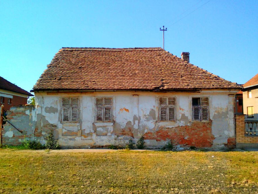 I Photograph Old Houses At My Countryside, To Capture Their Charm And Tranquility Of The Old Banat I Photograph Old Houses At My Countryside, To Capture Their Charm And Tranquility Of The Old Banat