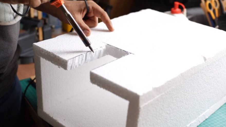 Photographer Creates Abandoned Miniature Hostel