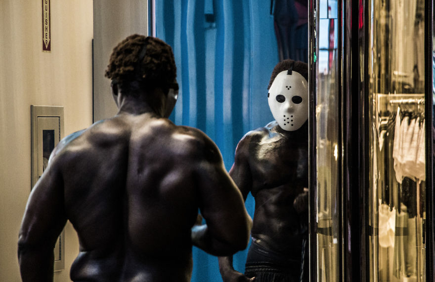 I Walk Around Manhattan After Midnight I Walk Around Manhattan After Midnight