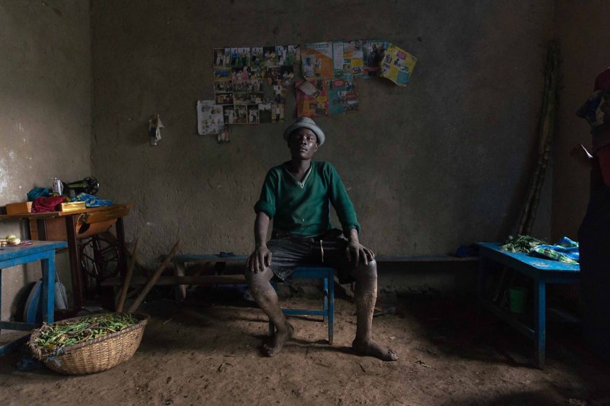 By Zach Louw - The Portraitist