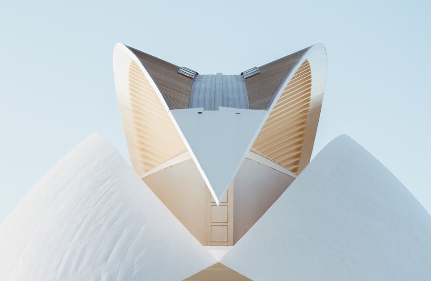 By Claudia Solano - The Photojournalist