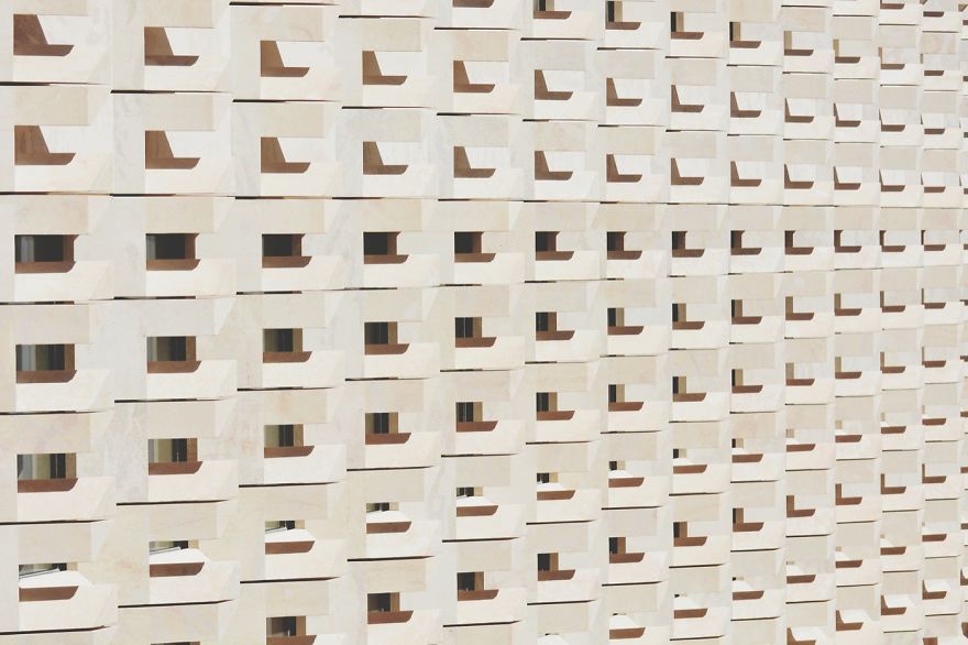 By Ioanna Malkogianni - The Photojournalist