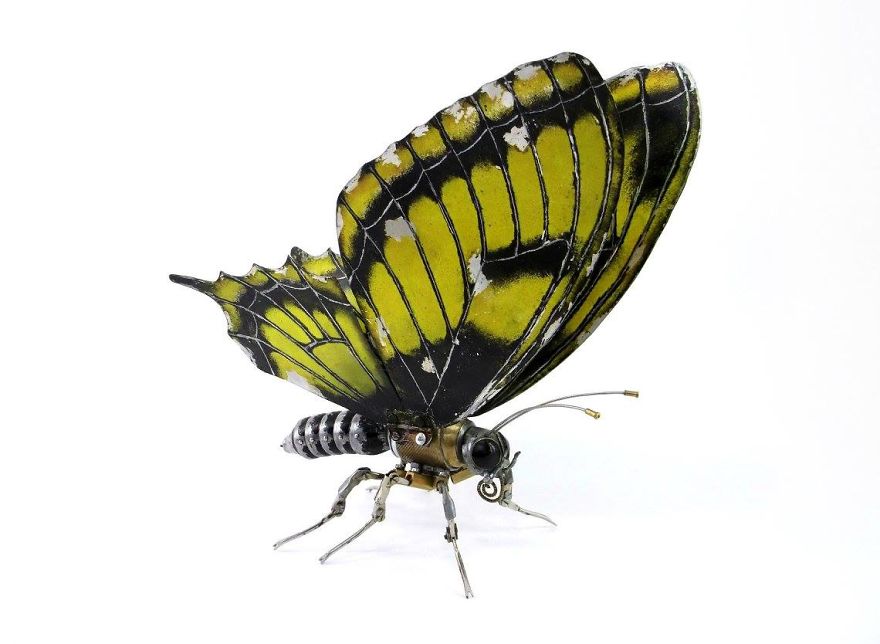 Russian Artist Creates Steampunk Animals From Old Car Parts, Watches And Electronics (+New Pics)