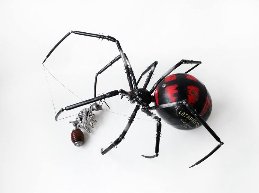 Russian Artist Creates Steampunk Animals From Old Car Parts, Watches And Electronics (+New Pics)