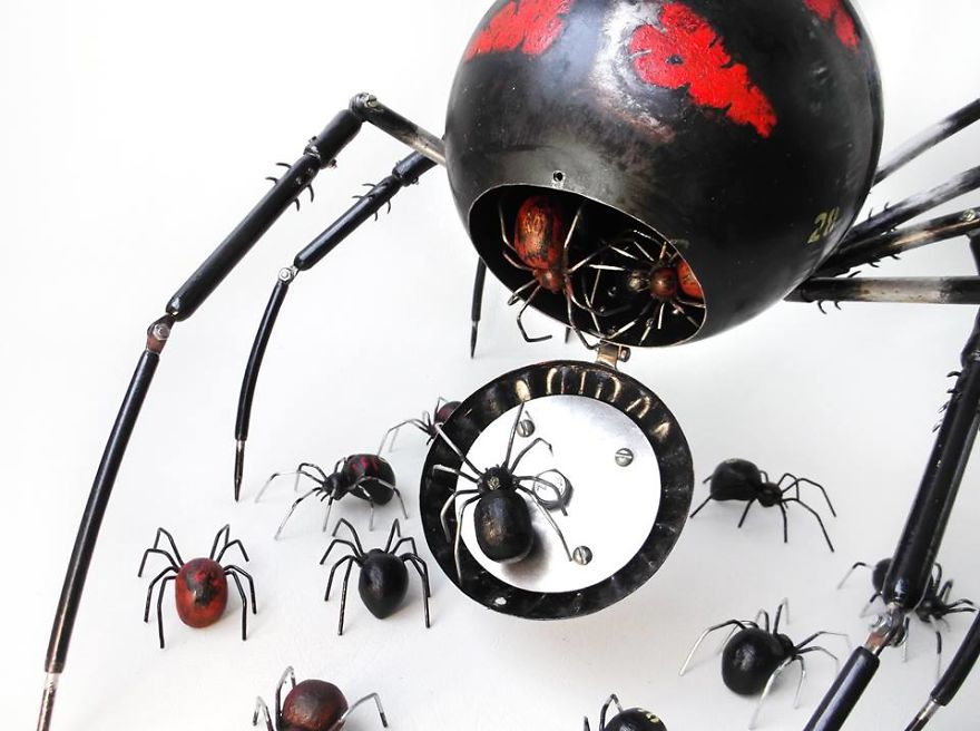 Russian Artist Creates Steampunk Animals From Old Car Parts, Watches And Electronics (+New Pics) Russian Artist Creates Steampunk Animals From Old Car Parts, Watches And Electronics (+New Pics)