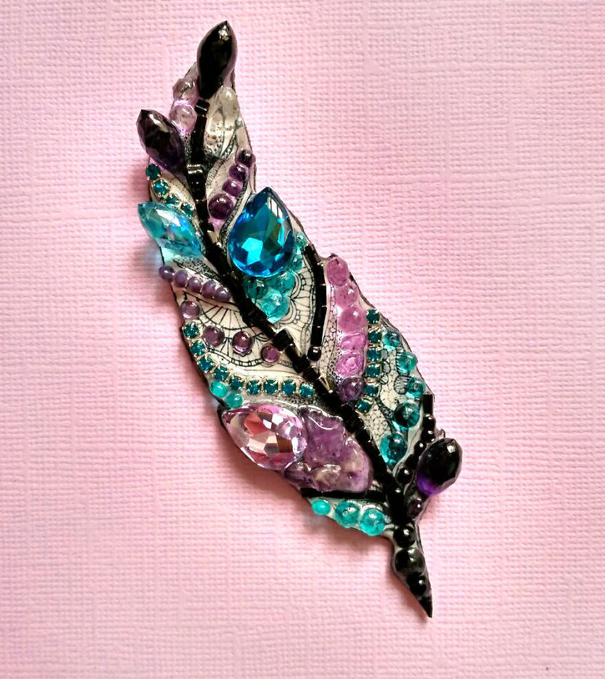 The Sunshine Of A Talent: Textured Brooches By Ekaterina Panfilova