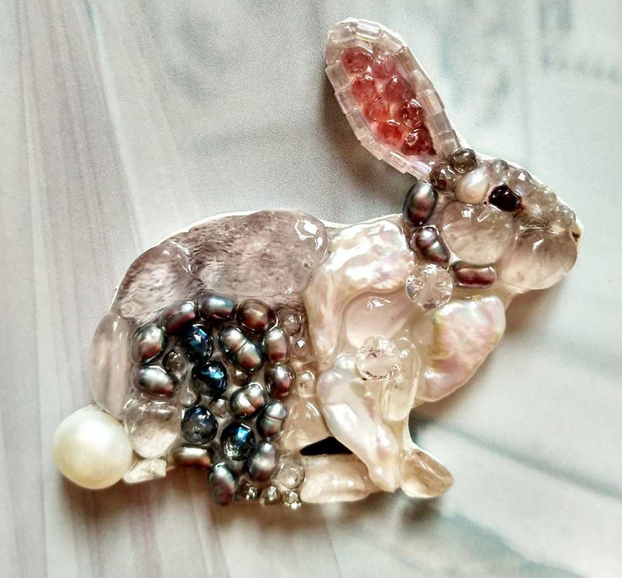 The Sunshine Of A Talent: Textured Brooches By Ekaterina Panfilova