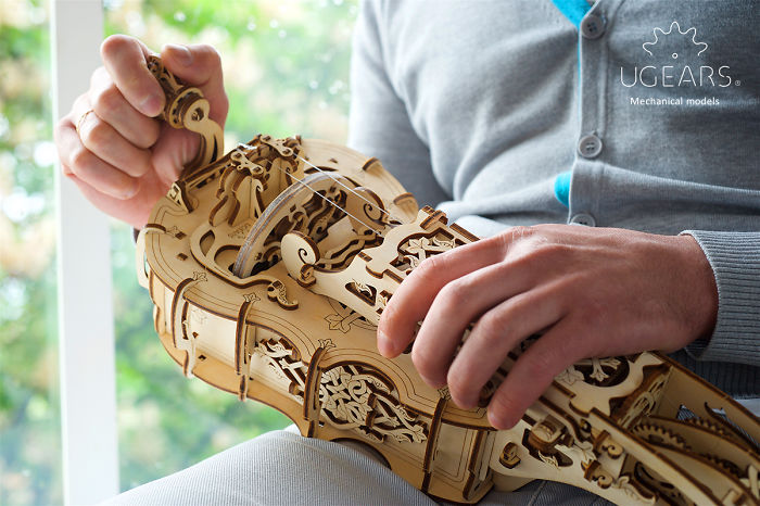 Ugears Hurdy-Gurdy: The World’s First Musical Instrument You Self-Assemble To Play