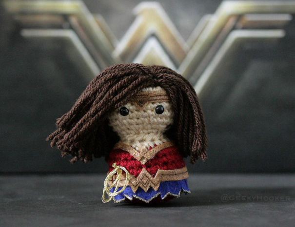 I Crochet Little Characters To Scatter Around San Diego For Strangers To Find