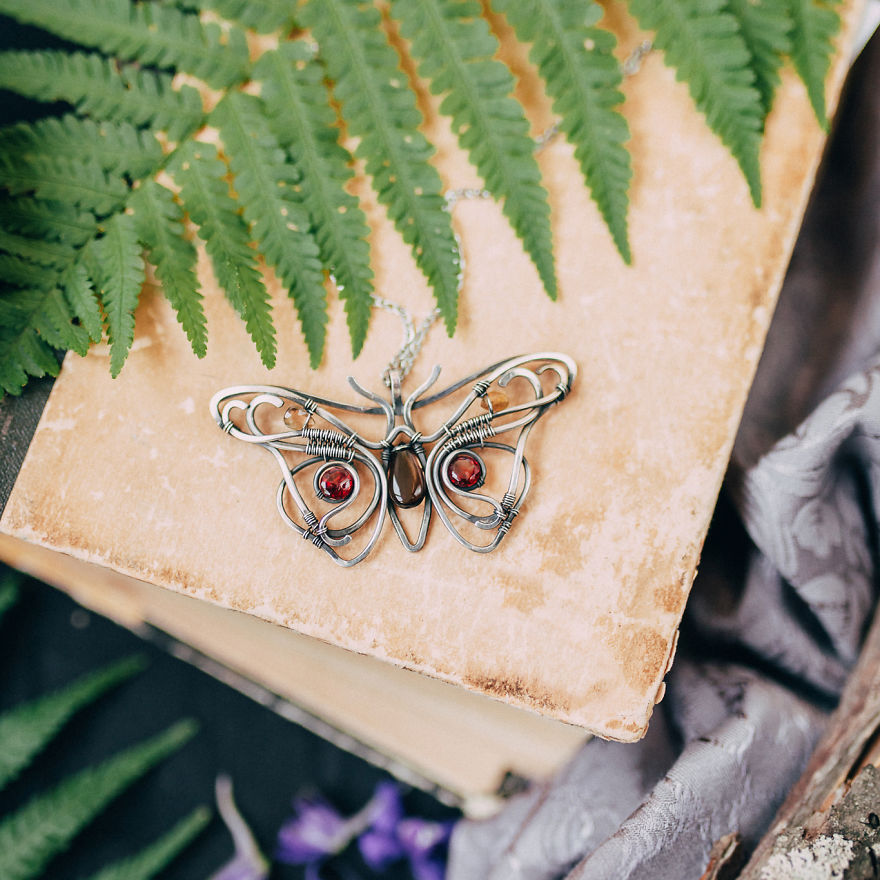 I Create Unique Handmade Jewelry That Mimics The Shape Of True Butterflies I Create Unique Handmade Jewelry That Mimics The Shape Of True Butterflies
