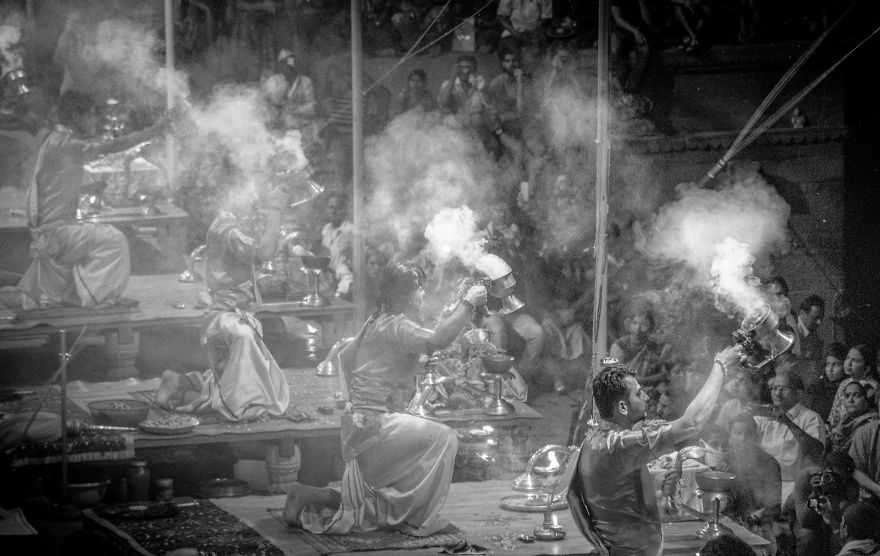 I Discovered A Travel Photographer's Paradise Along The Ganges - Varanasi