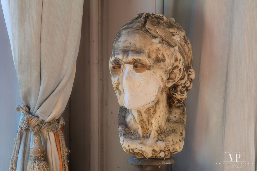 Let's Have A Look Inside This Decaying Chateau Let's Have A Look Inside This Decaying Chateau