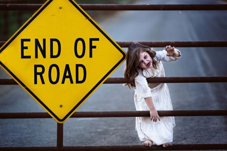 Photographer Makes Images Of Zombie Children And The Result Is To Give Chills