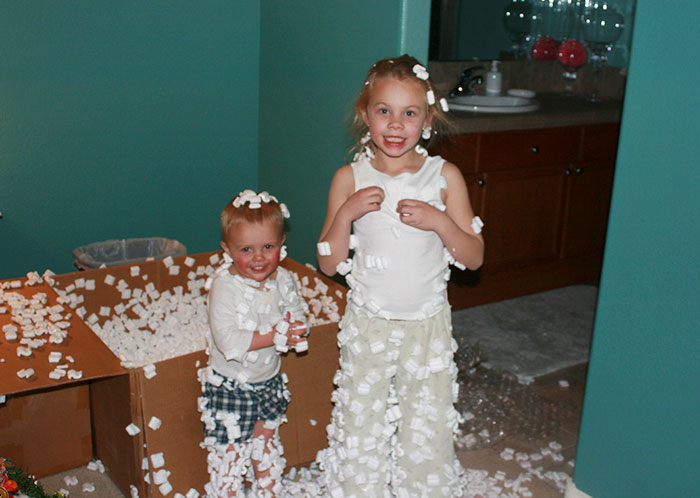 They Made Themselves “Snowmen”. This Took Weeks To Clean Up