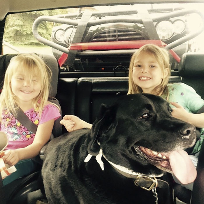 Woman Tells Her Sister NOT To Have A Puppy When She Has A Baby, But She Doesn't Listen Woman Tells Her Sister NOT To Have A Puppy When She Has A Baby, But She Doesn't Listen