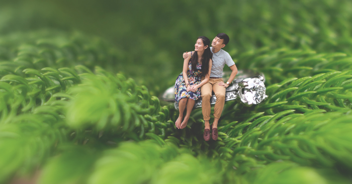 I Turned This Couple’s Pre-Wedding Photo Shoot Into A Thumbelina-Inspired Fairy Tale