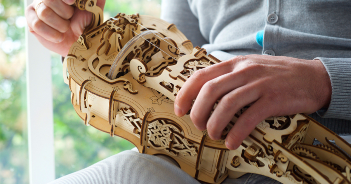Ugears Hurdy-Gurdy: The World’s First Musical Instrument You Self-Assemble To Play