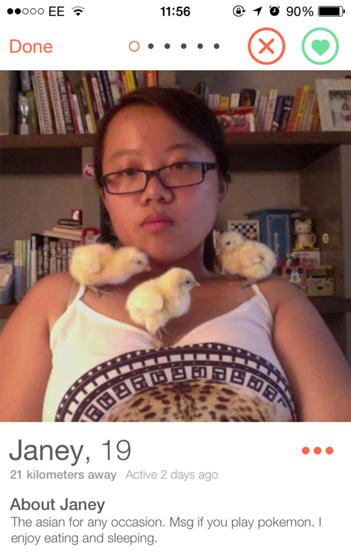 This Girl Has Tinder On Lockdown