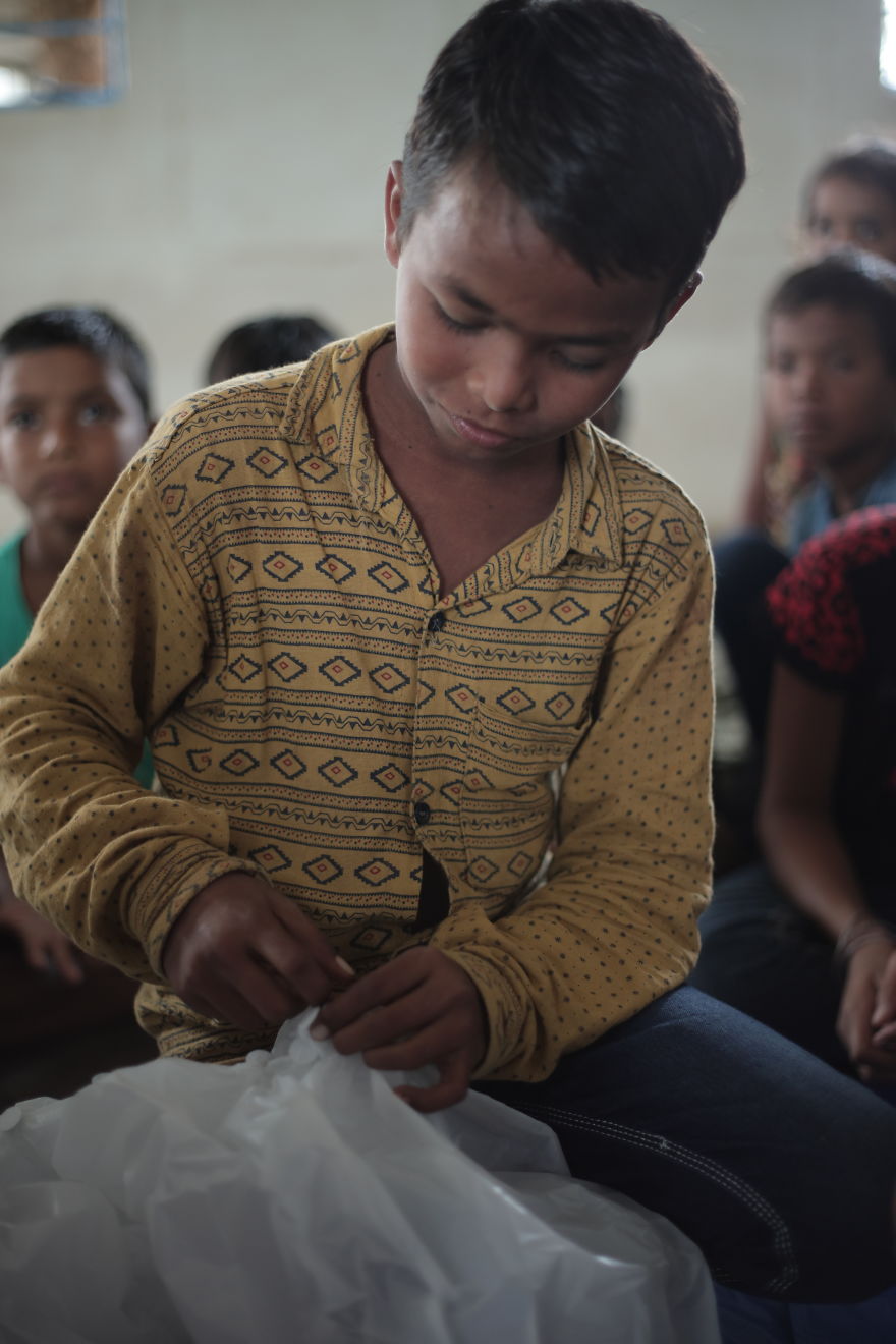 I Made A Rain Coat For Less Than 10 Cents For Poor Street Kids