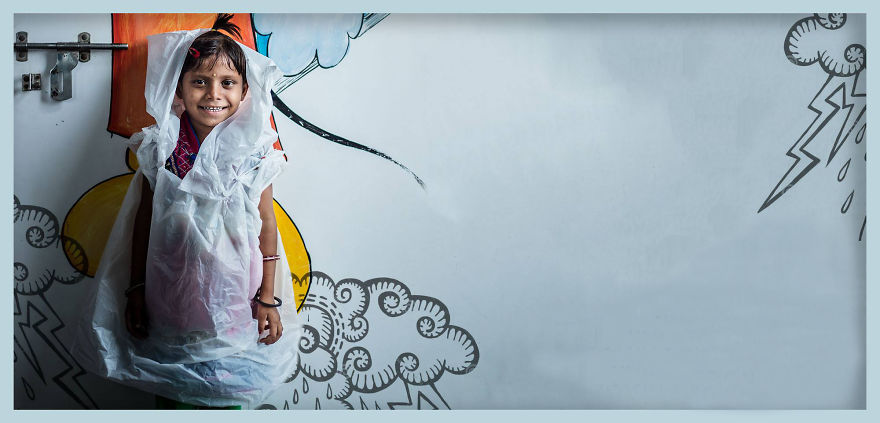 I Made A Rain Coat For Less Than 10 Cents For Poor Street Kids