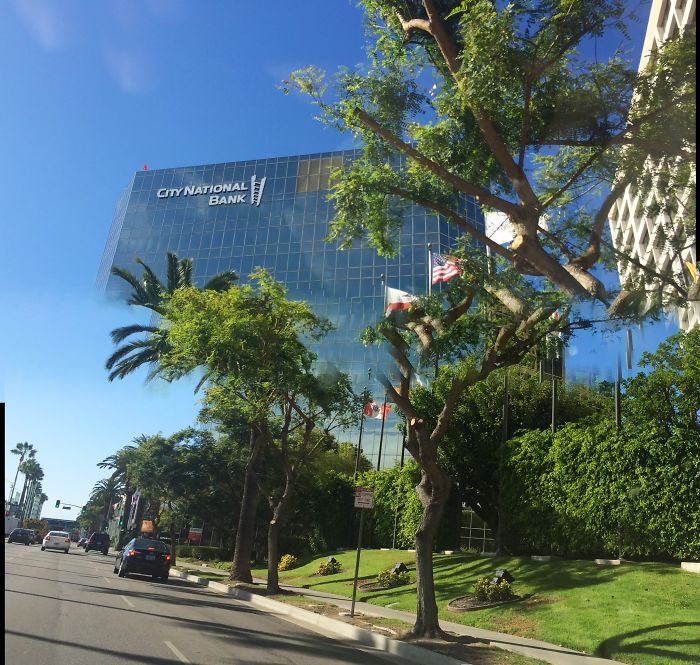"banking In The Cloud". Roguepano.