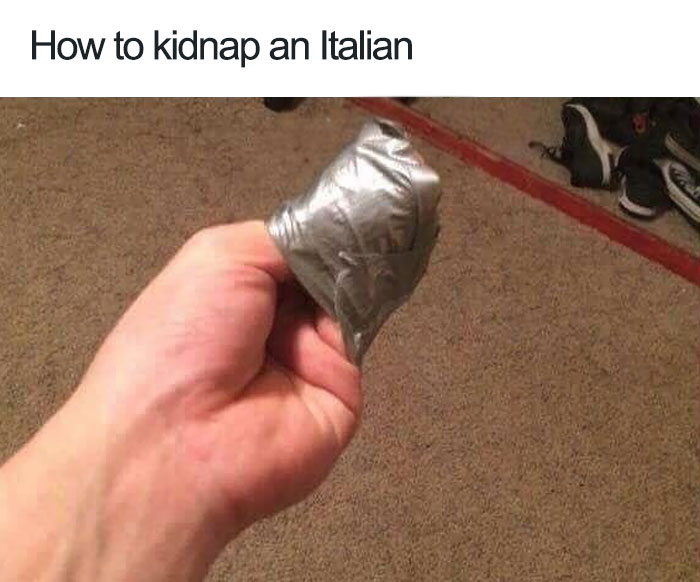 Meme about kidnaping italian 