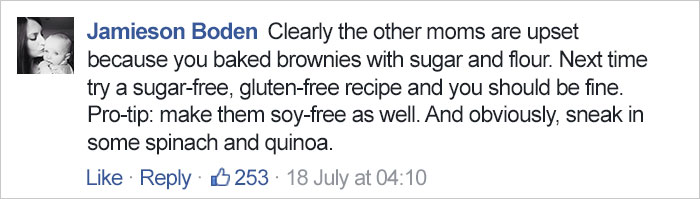 mom-breast-milk-brownies-school-bake-sale-6 mom-breast-milk-brownies-school-bake-sale-6