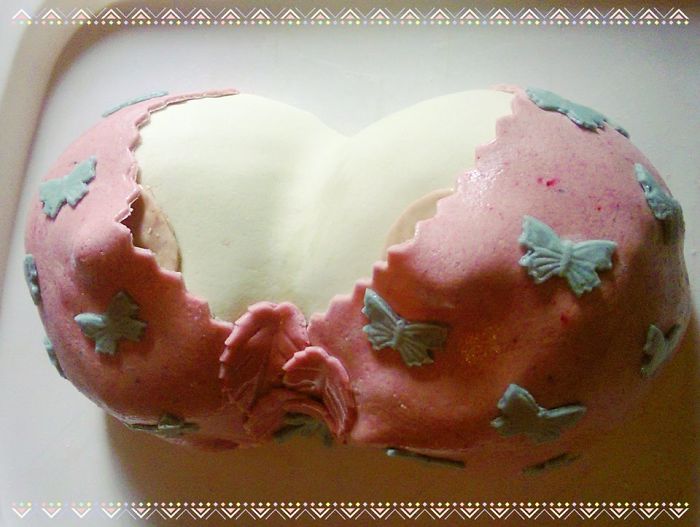 My Aunt's Artistic Cakes