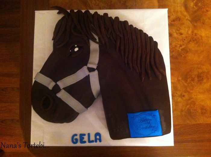 My Aunt's Artistic Cakes